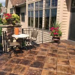 Cocoa Mélange concrete tile decking