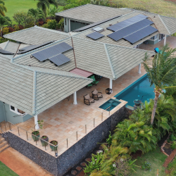 DekTek Tile's luxury concrete decking in Lahaina, Hawaii 
